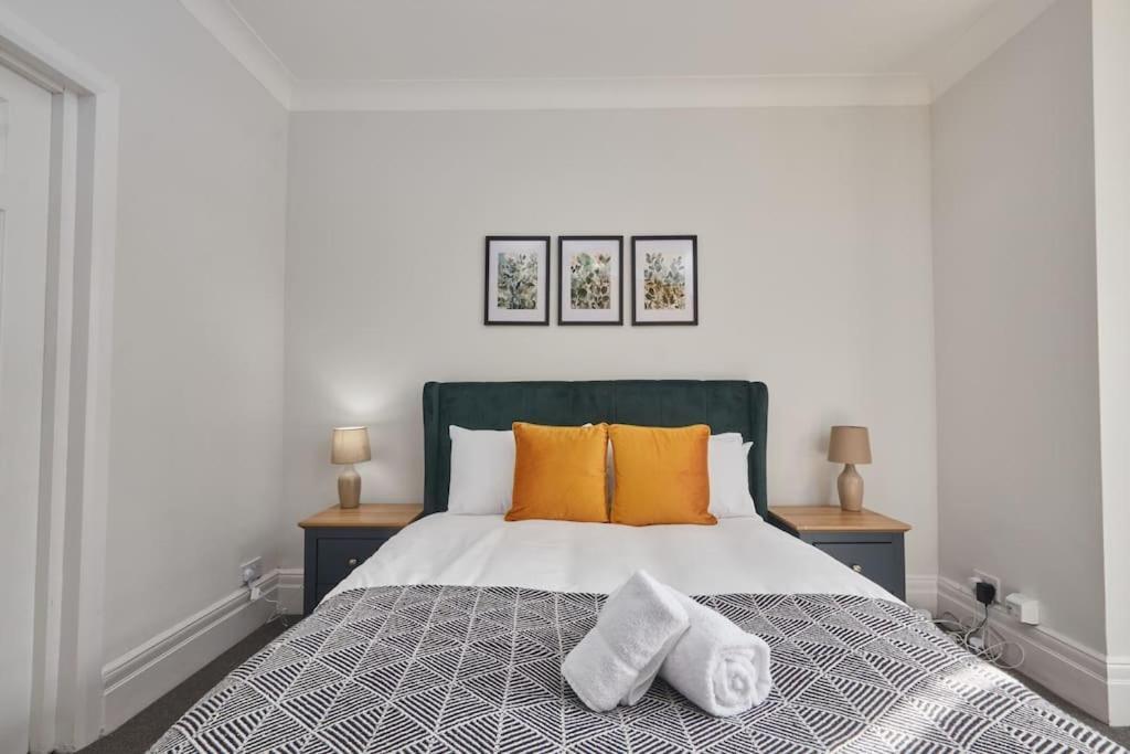 Cosy 3-Bedroom House In Seaham - Street Parking Exteriör bild