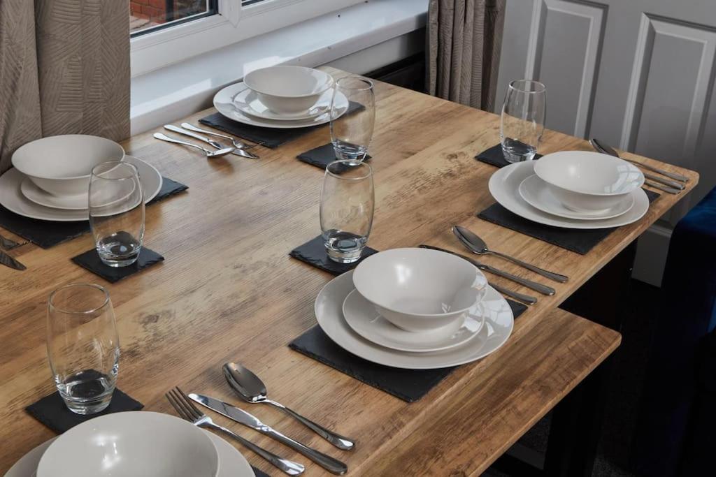 Cosy 3-Bedroom House In Seaham - Street Parking Exteriör bild